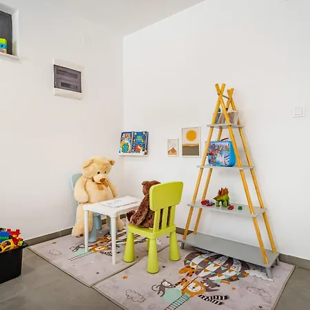 Дом отдыха In With Sauna