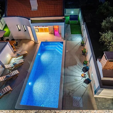 In With Sauna 度假居 *